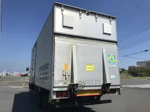 Fighter Truck