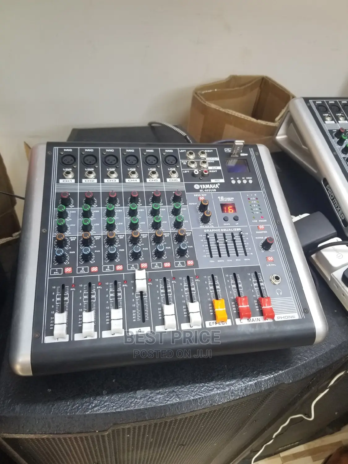 Yamaha 6 Channel Sound Mixer