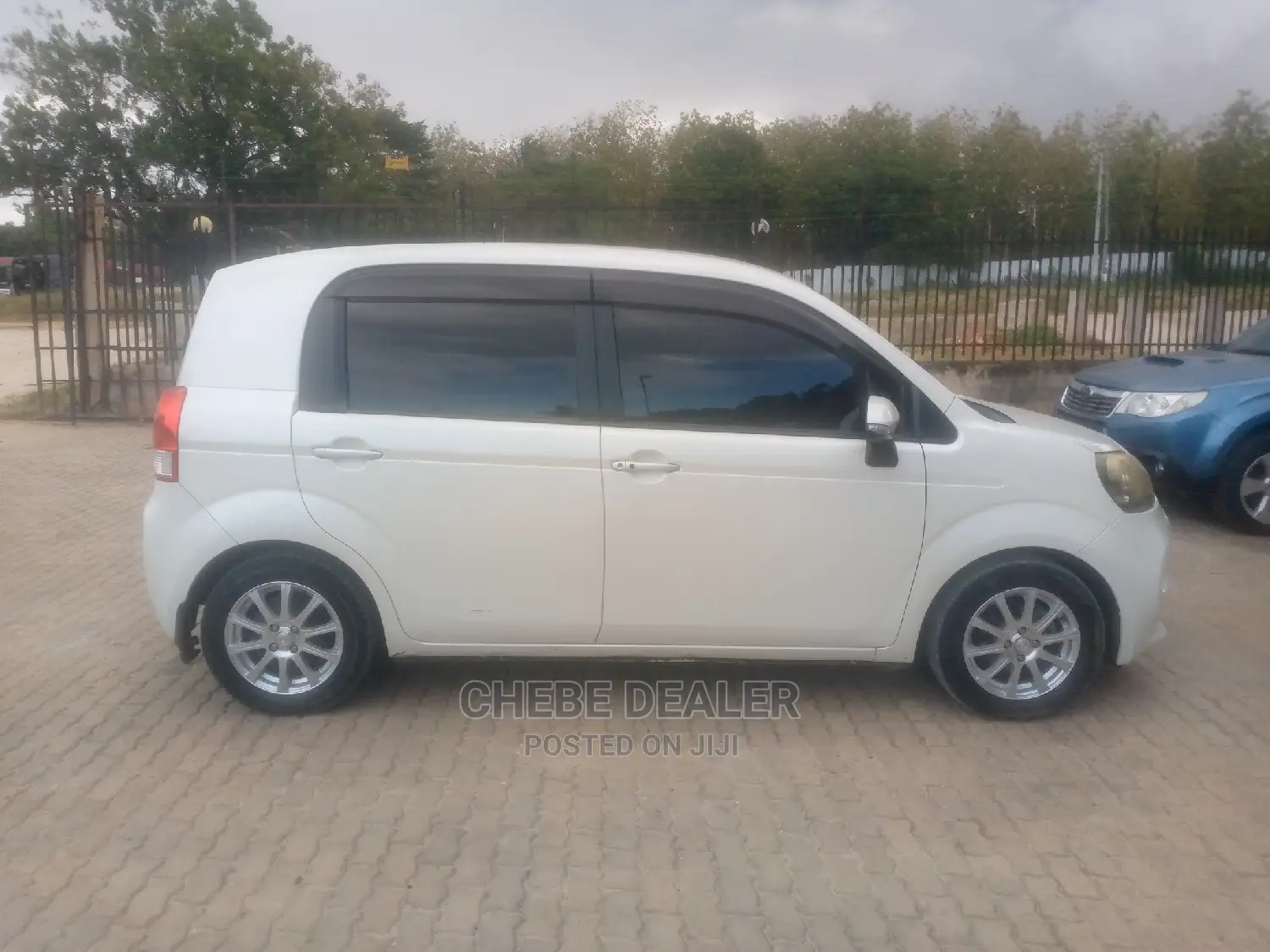 Toyota Porte 1.5 AWD 2014 White