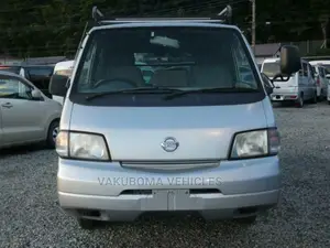 Nissan Vanette 2004 Silver