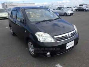 Toyota Raum 2009 Black