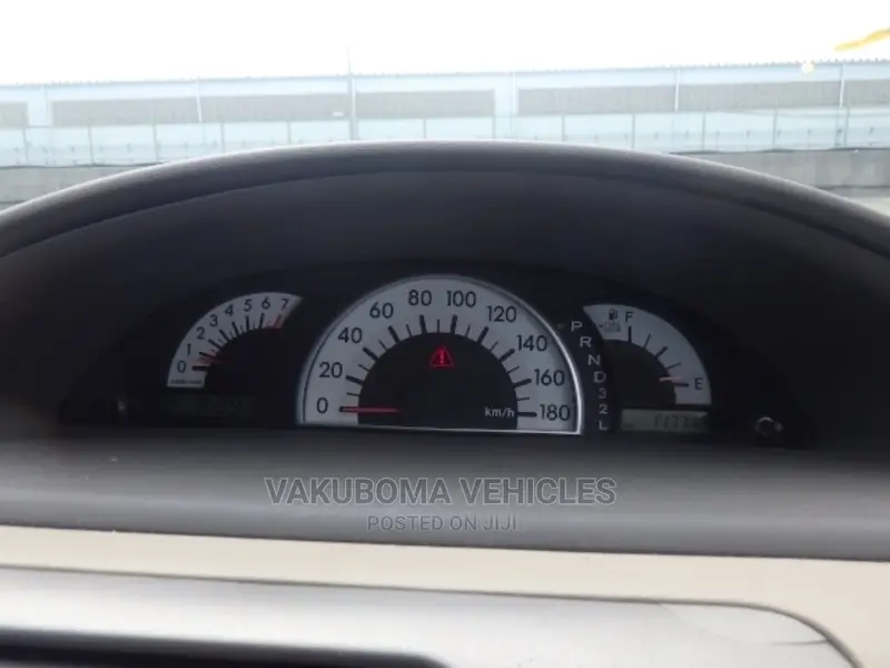 Toyota Raum 2009 Black