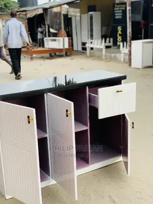 Kitchen Cabinet