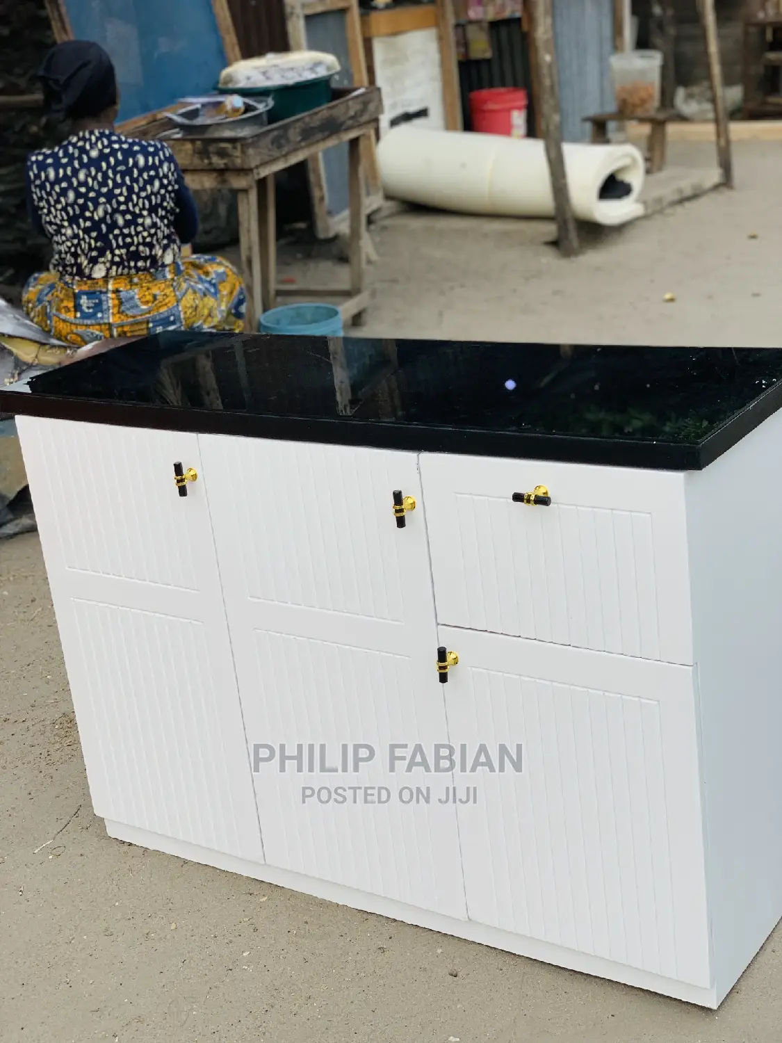 Kitchen Cabinet