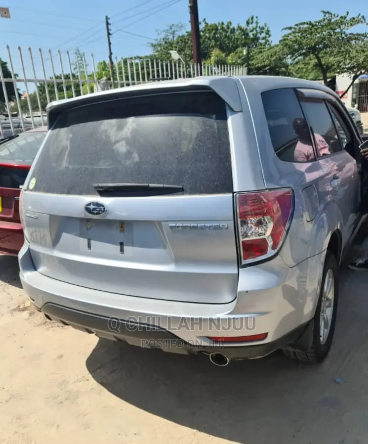 Subaru Forester 2012 Silver