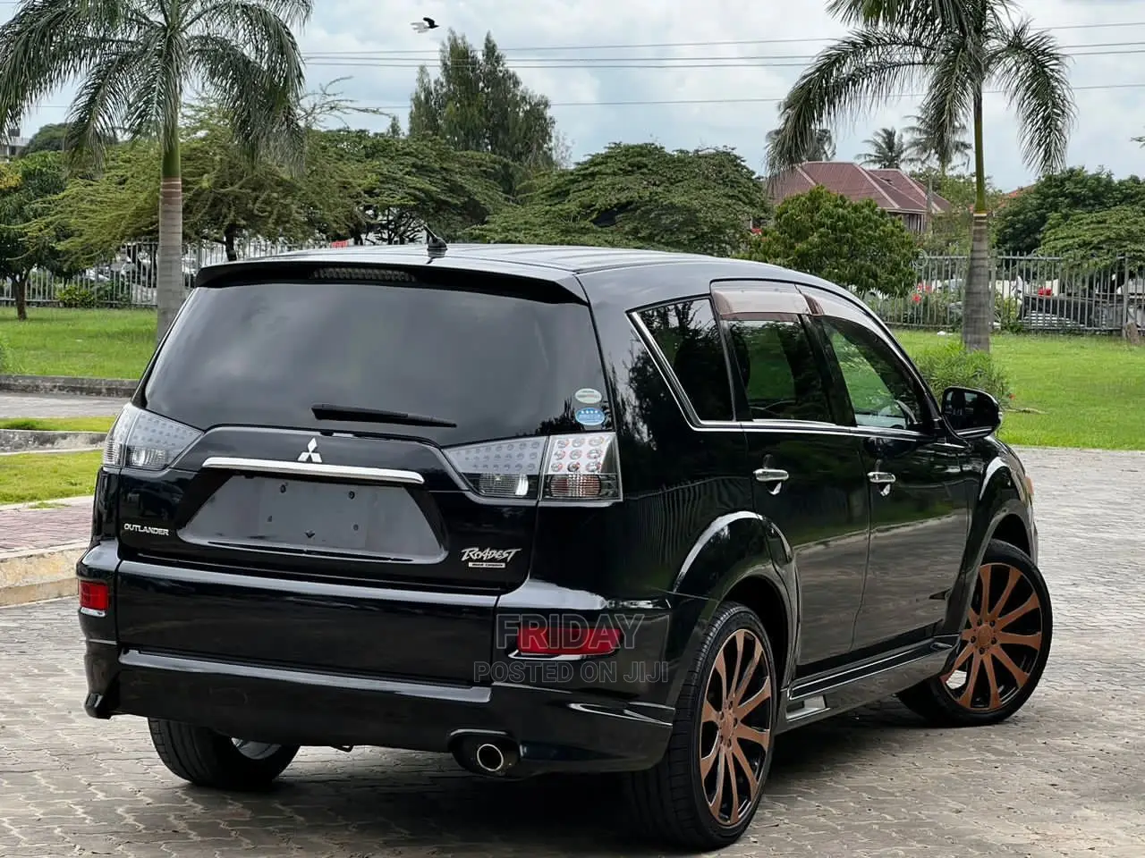 Mitsubishi Outlander 2010 Black