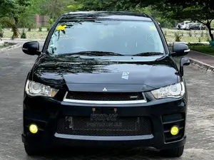 Mitsubishi Outlander 2010 Black