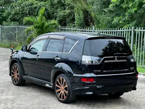 Mitsubishi Outlander 2010 Black