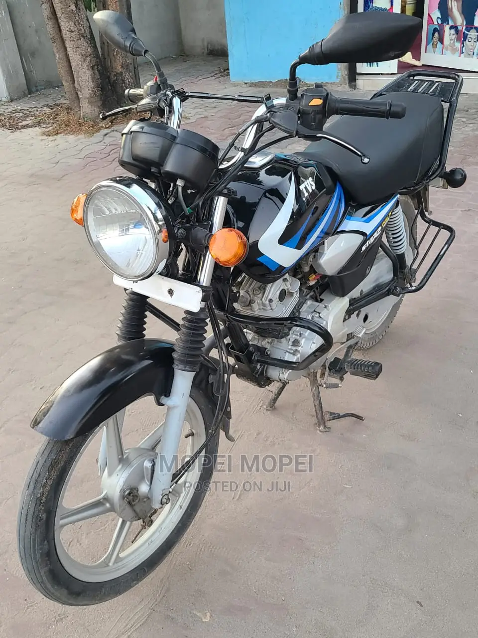 TVS HLX 125 2022 Black