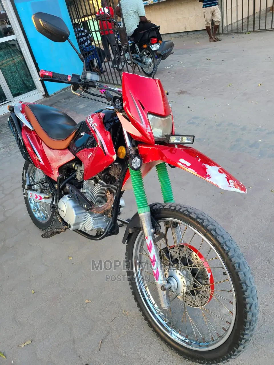 SanLG SL200ZH 2020 Red