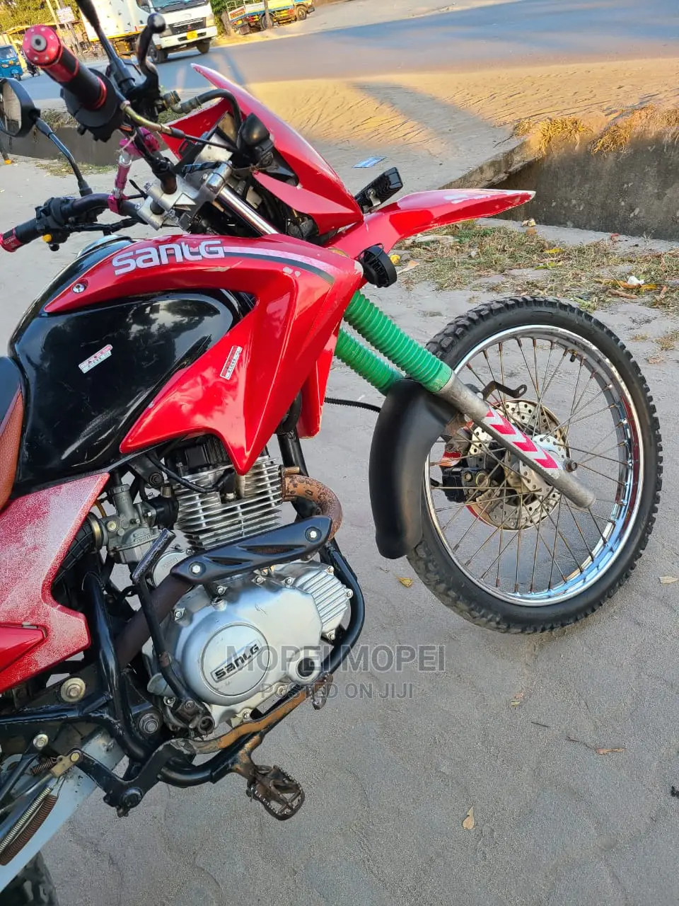 SanLG SL200ZH 2020 Red