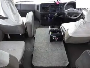 Mitsubishi Fuso Rosa 1995 Brown