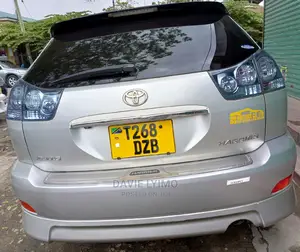 Toyota Harrier 2.4 2005 Silver