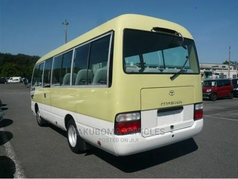 Toyota Coaster 2006 Green