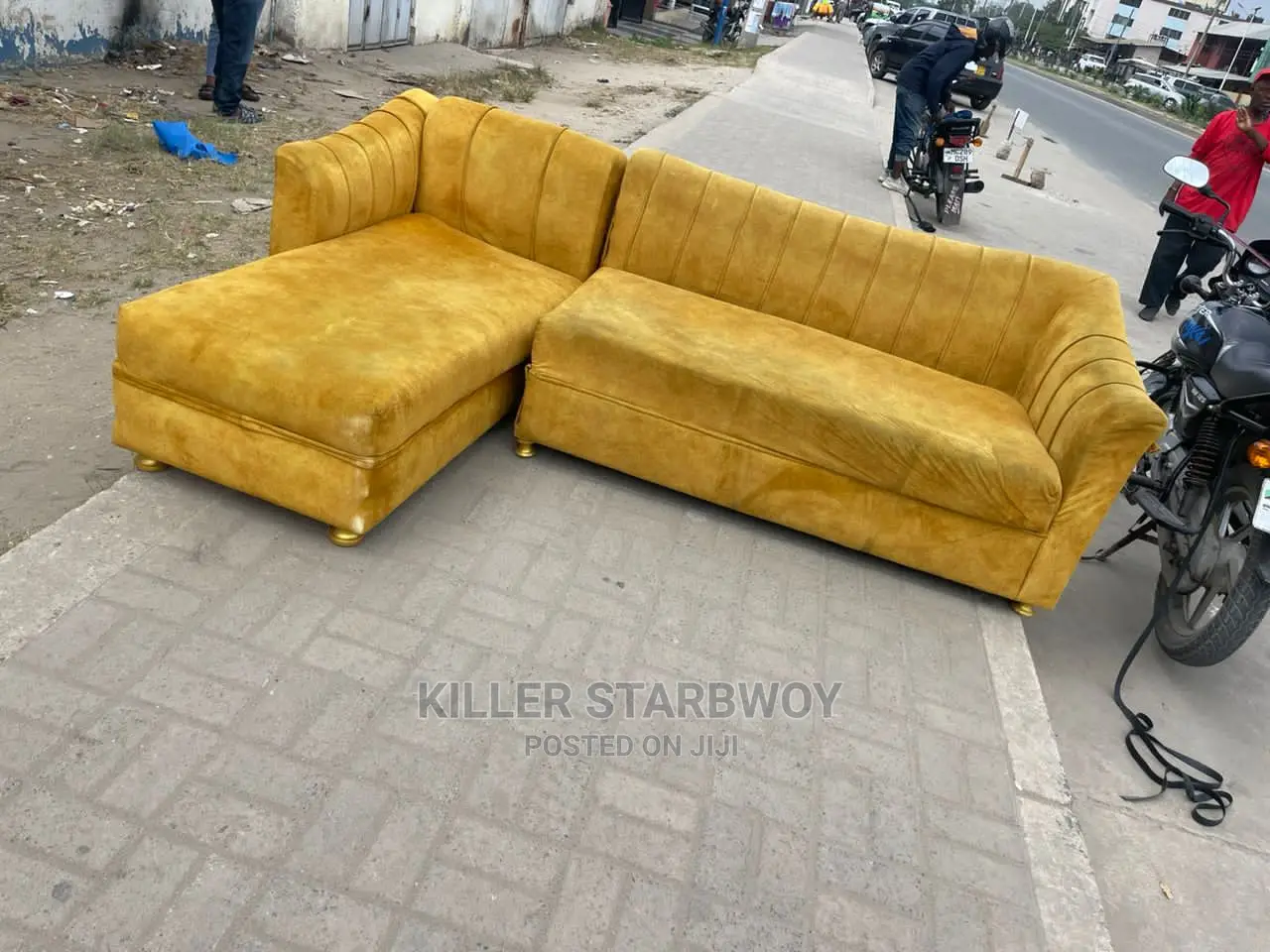Sofa Zote ( Seti Moja Na La Mtu Mmoja)