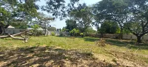 Plot for Sale at Masaki.