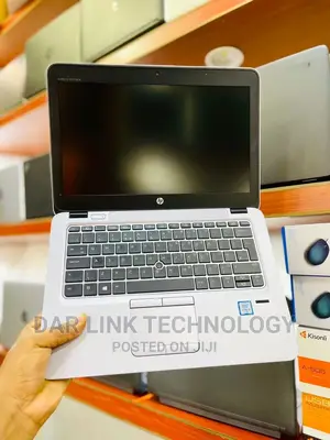 Laptop HP EliteBook 820 G3 8GB Intel Core I5 HDD+SSD 500GB