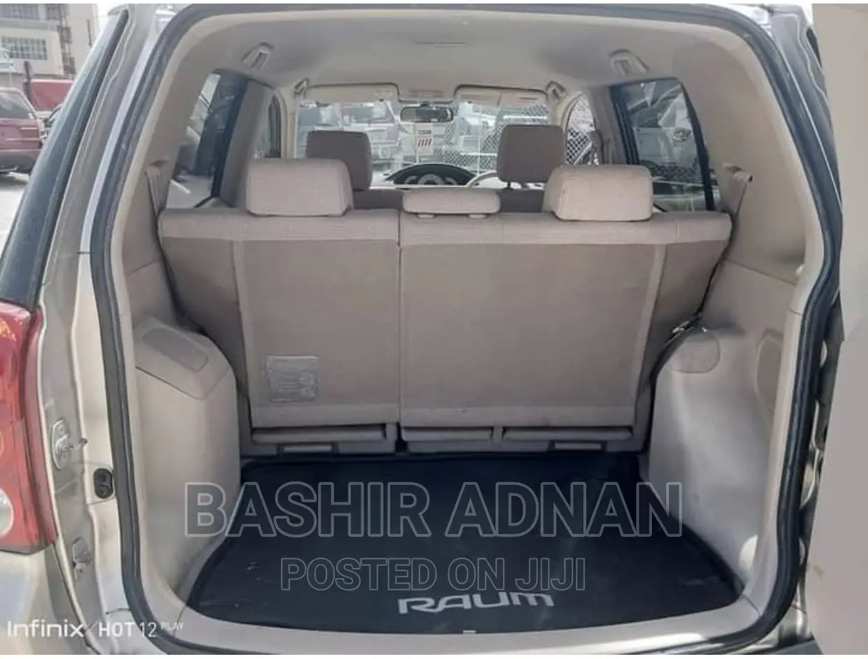 Toyota Raum 1.5 FWD 2005 Beige