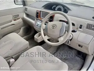 Toyota Raum 1.5 FWD 2005 Beige