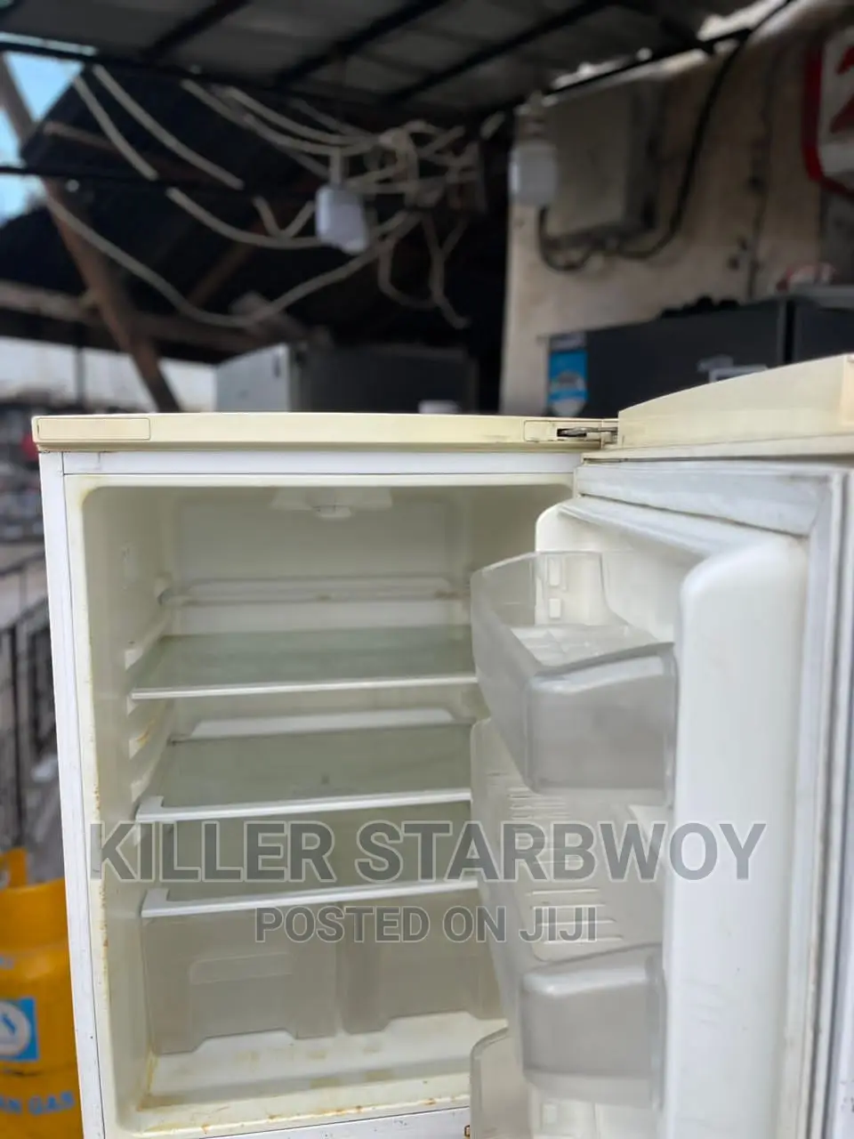 Fridge Inagandisha Sanaa