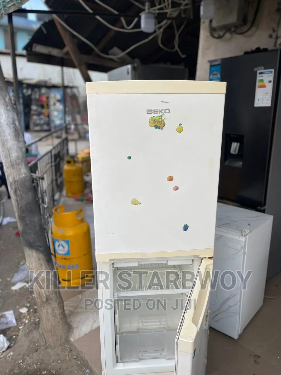 Fridge Inagandisha Sanaa