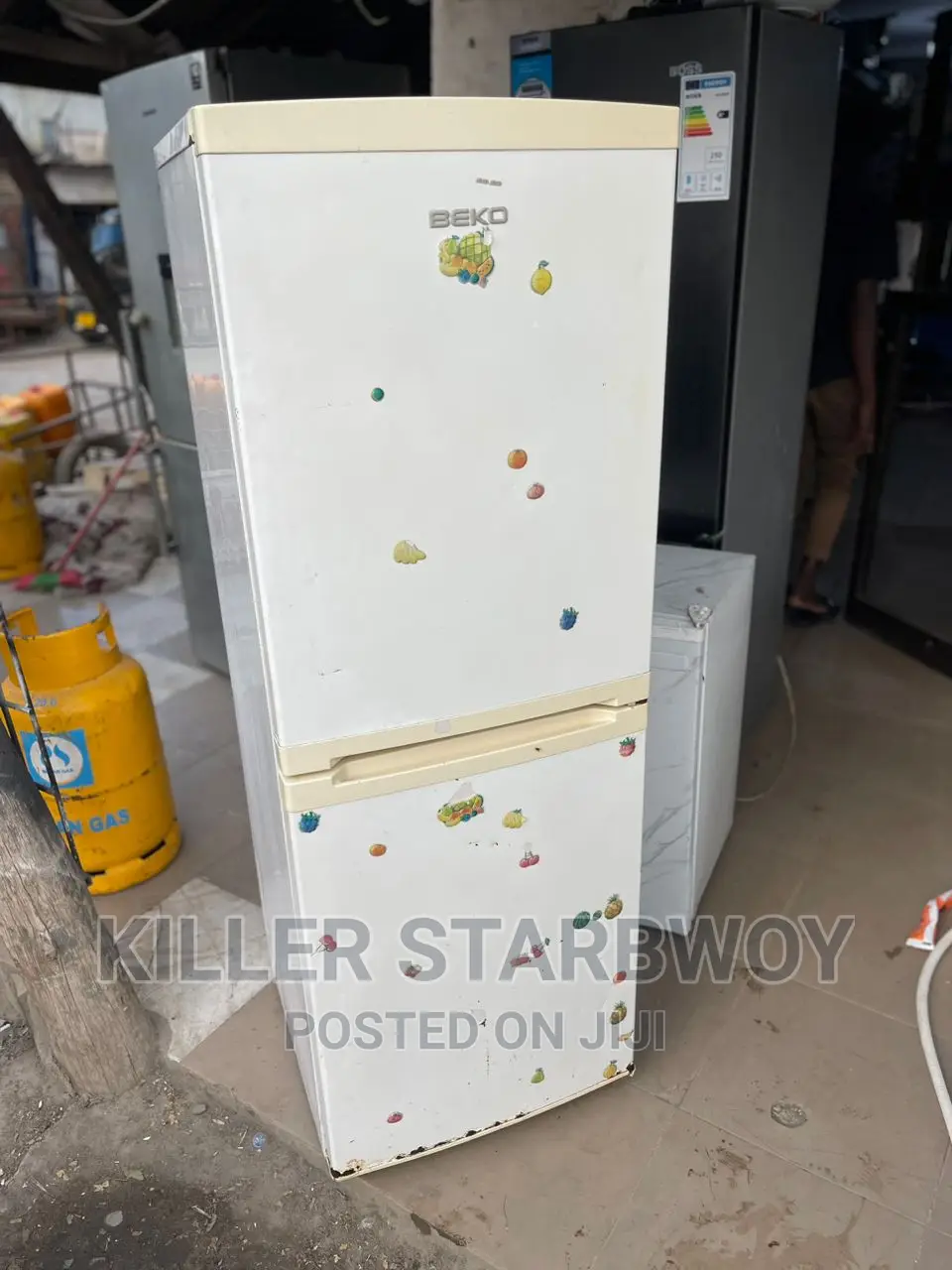 Fridge Inagandisha Sanaa