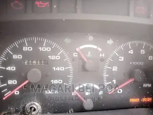 Suzuki Escudo 2005 Gray