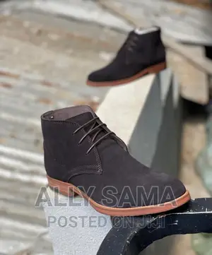 Clark's Suede Original
