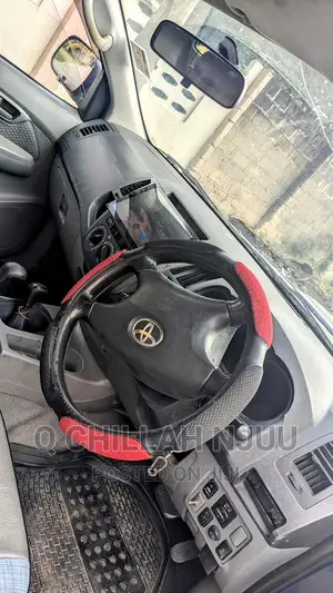 Toyota Hilux 2008 Blue