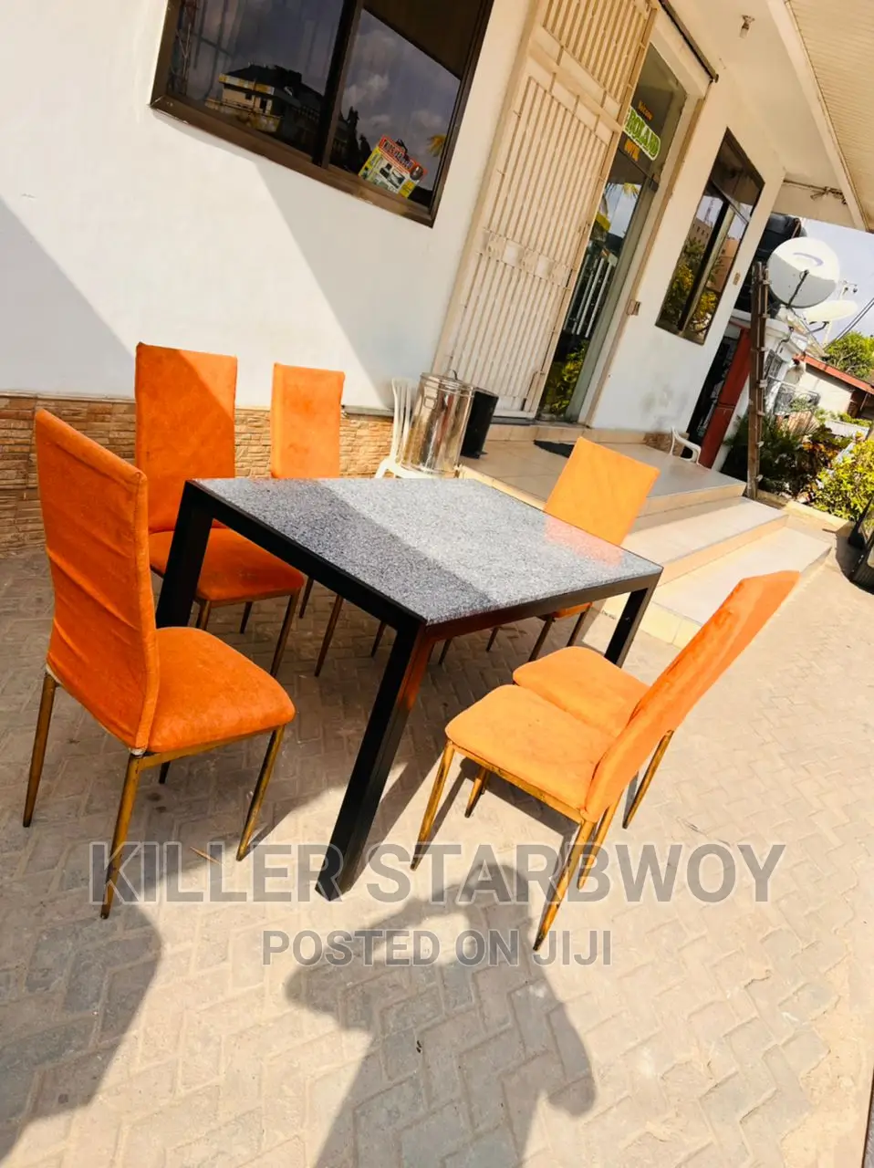 Dinning Table