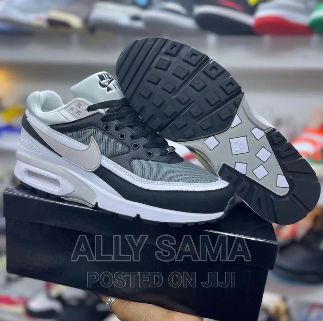 Nike Airmax Sneakers