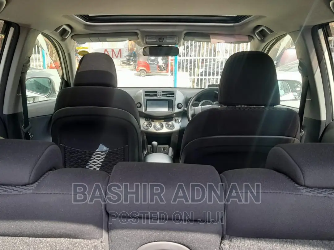 Toyota RAV4 2.4 2008 White