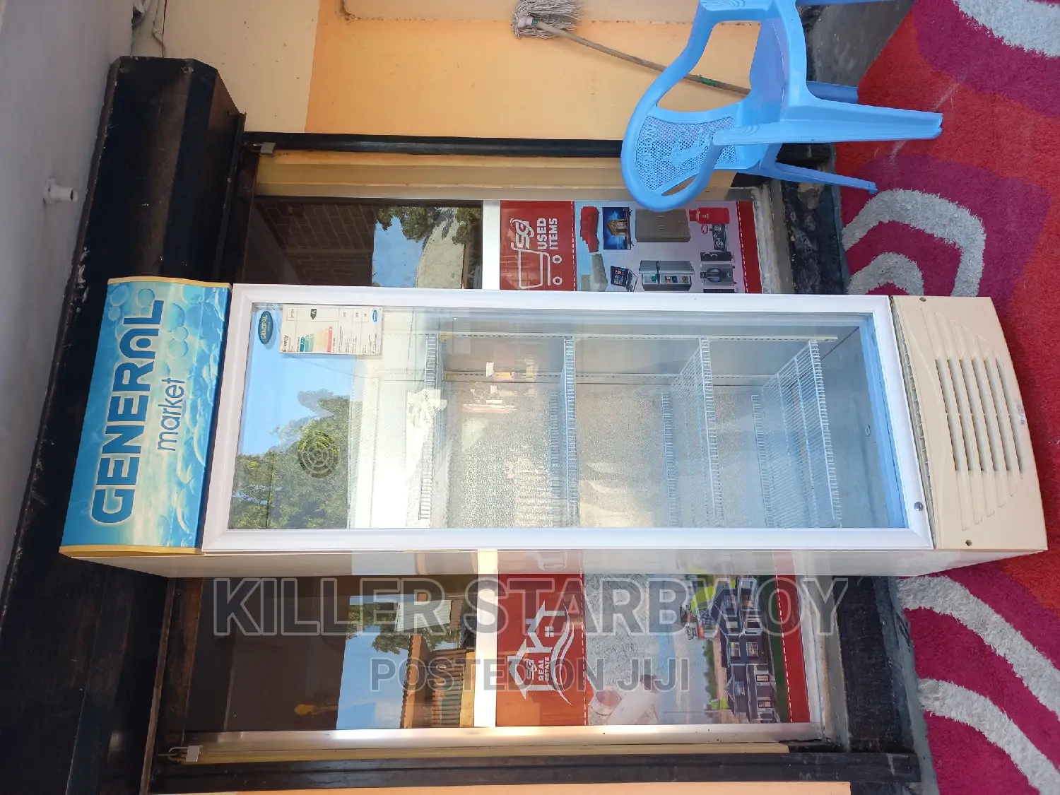 Display Fridge Lita 320