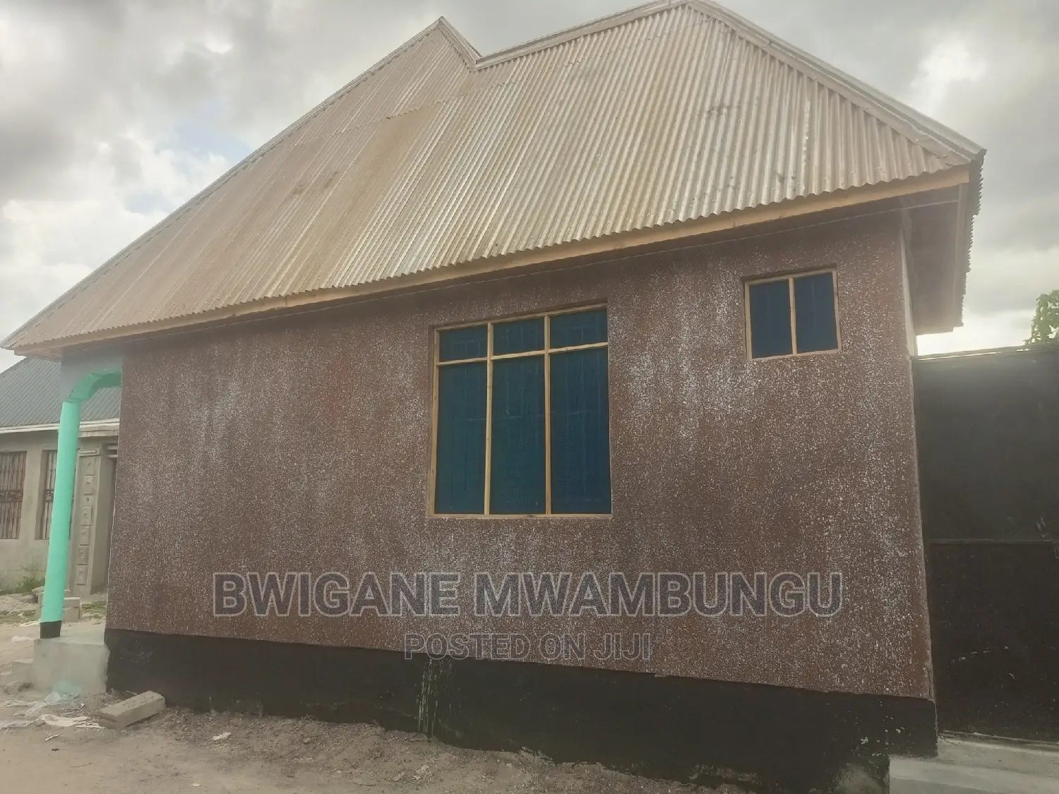 Furnished 3bdrm Apartment in Mwambungu Broker, Mbagala for sale
