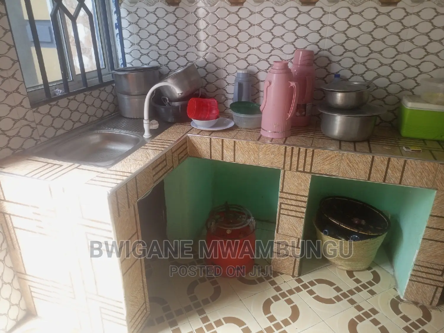 Furnished 3bdrm Apartment in Mwambungu Broker, Mbagala for sale