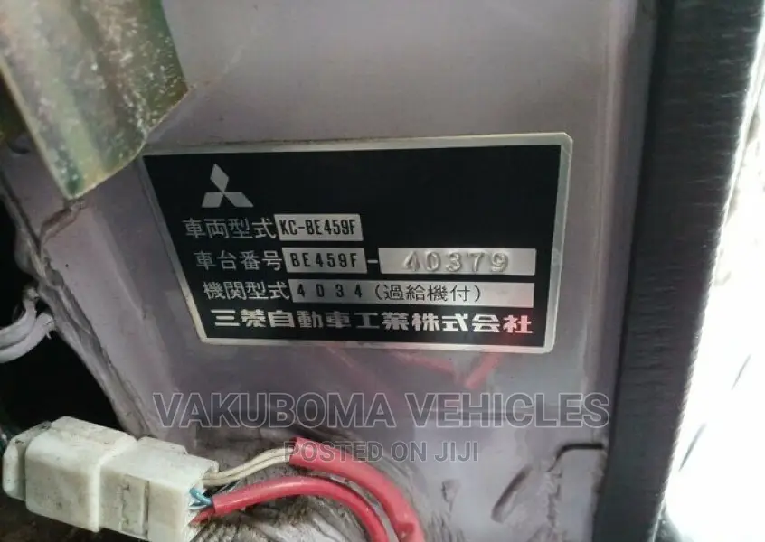 Mitsubishi Fuso Rosa 1996 Blue