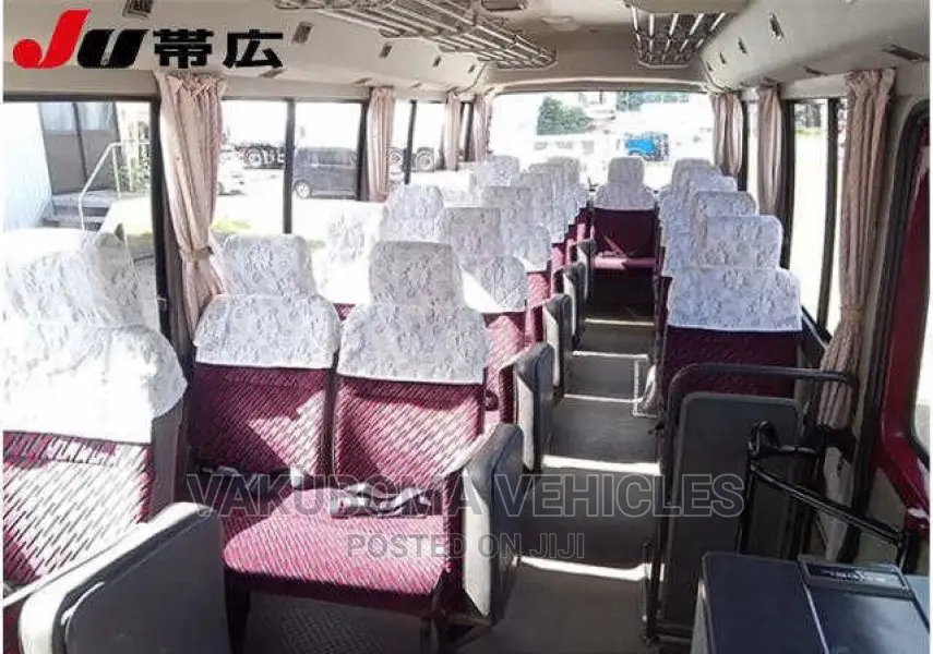 Mitsubishi Fuso Rosa 1993 Red