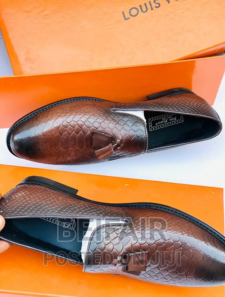 Men's Shoes | Viatu Vya Kiume