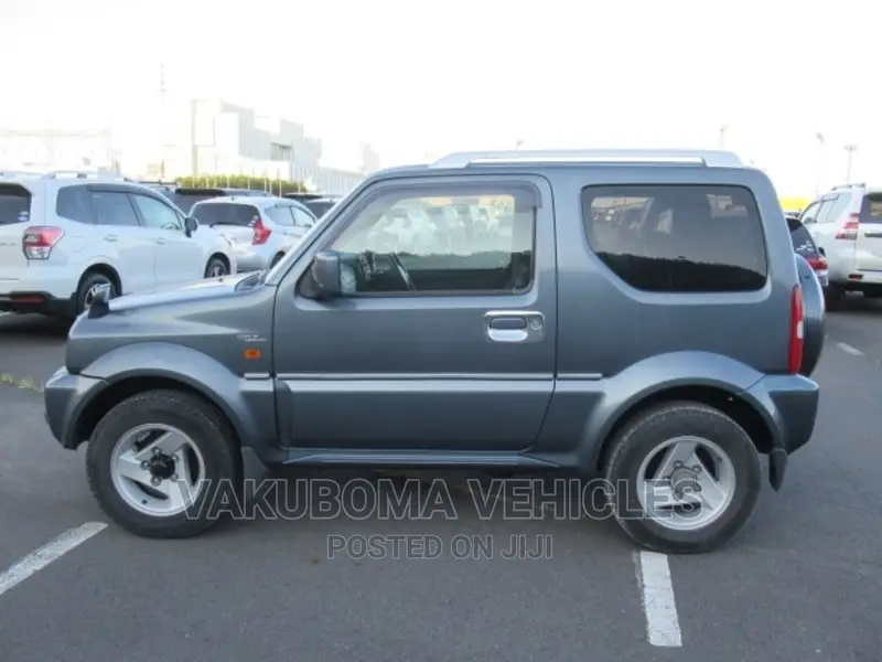 Suzuki Jimny 2006 Gray
