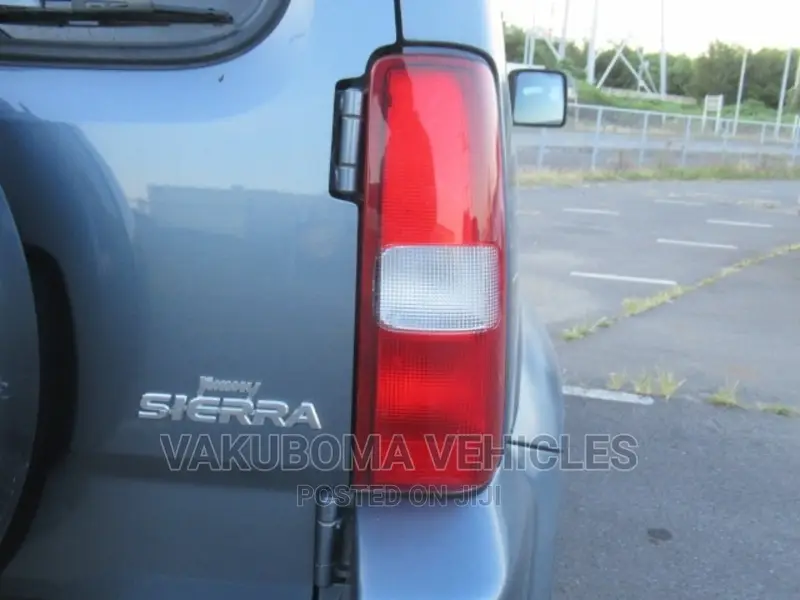 Suzuki Jimny 2006 Gray