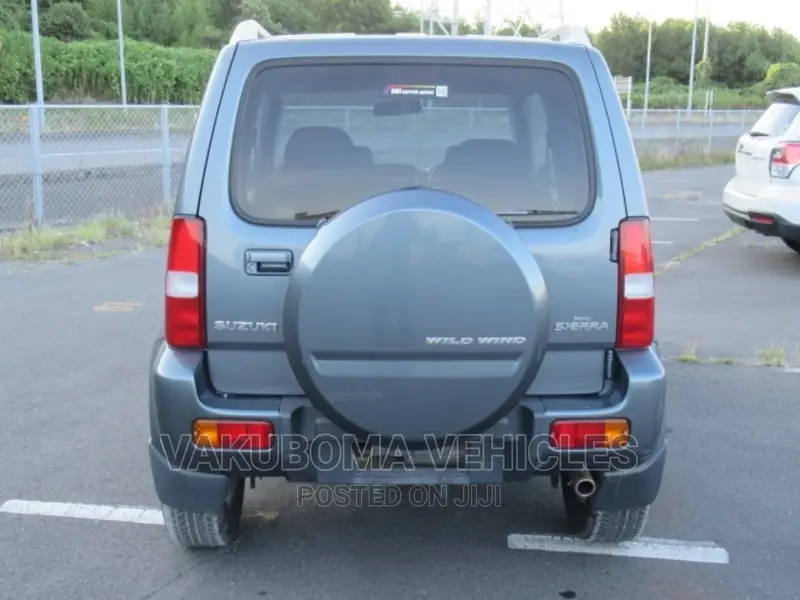 Suzuki Jimny 2006 Gray