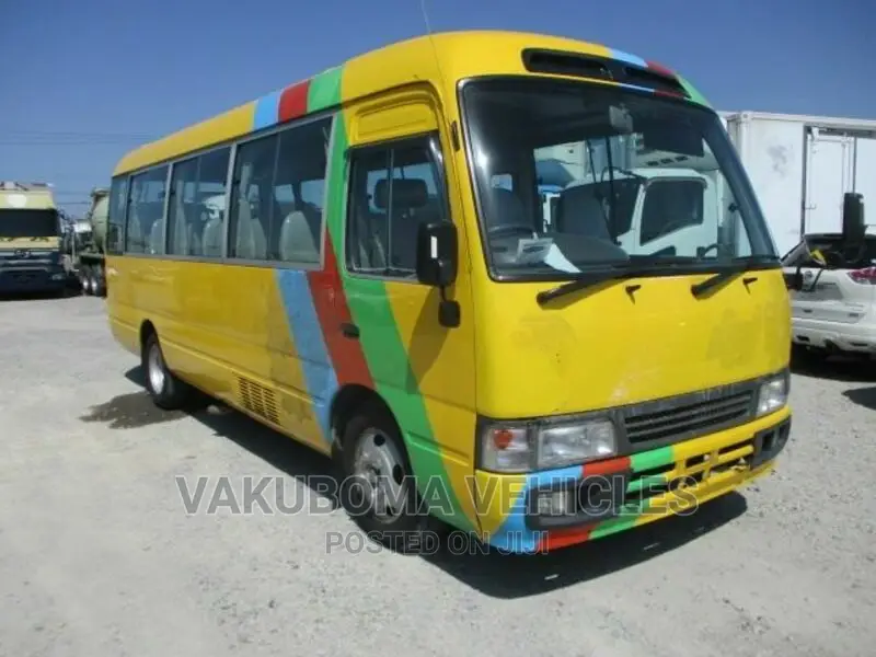 Toyota Coaster 2005 Yellow