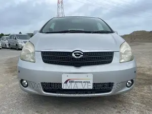 Toyota Corolla Spacio 2002 Silver