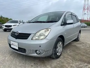 Toyota Corolla Spacio 2002 Silver