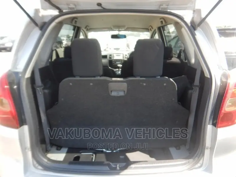 Toyota Corolla Spacio 2002 Silver