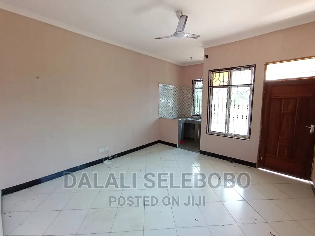 1bdrm Condo in Kimara Butcher for rent