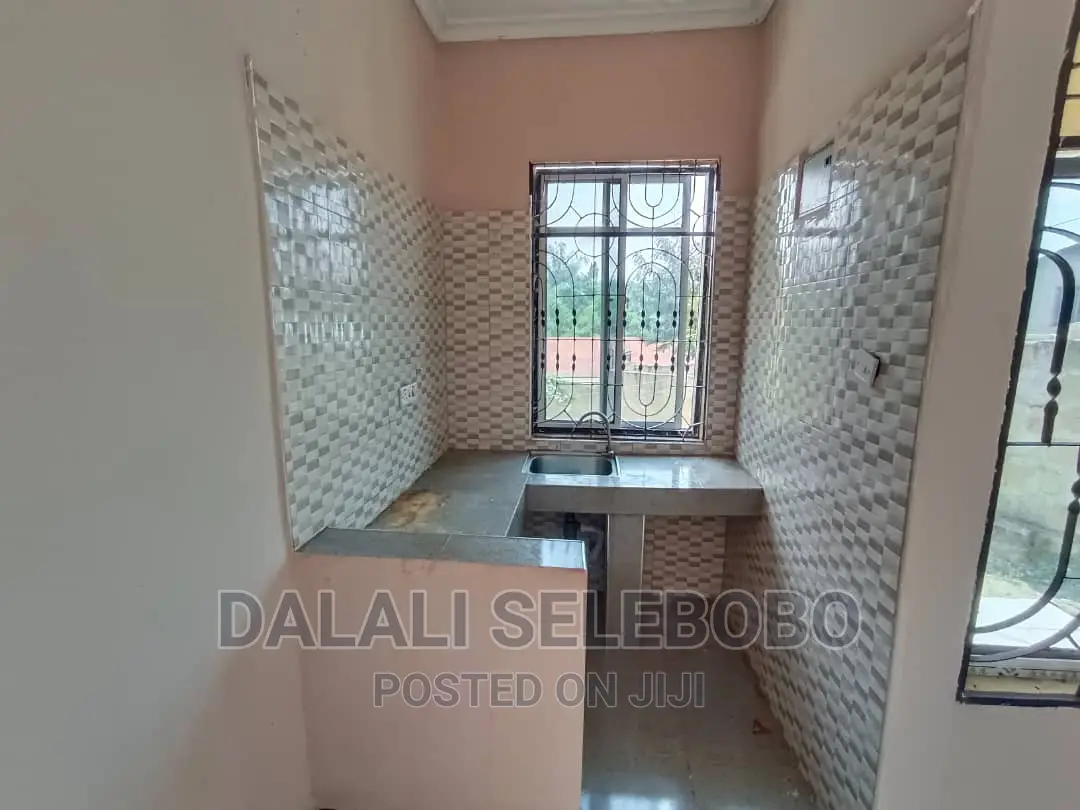 1bdrm Condo in Kimara Butcher for rent