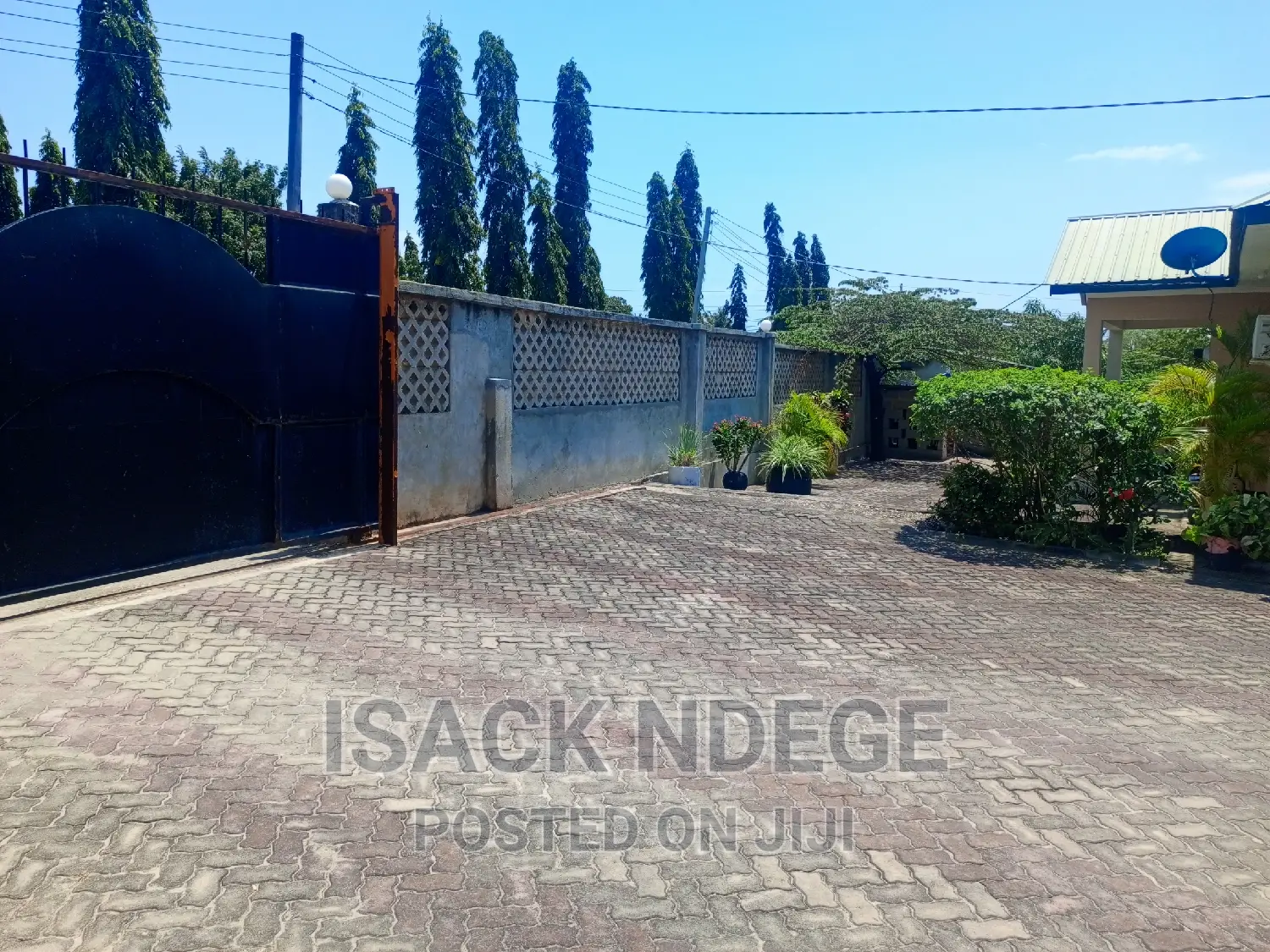 Furnished 3bdrm Apartment in Boko Beach, Kinondoni for rent