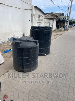 Tank Za Maji Bado Mpya, Lita 500 Kwa 1000