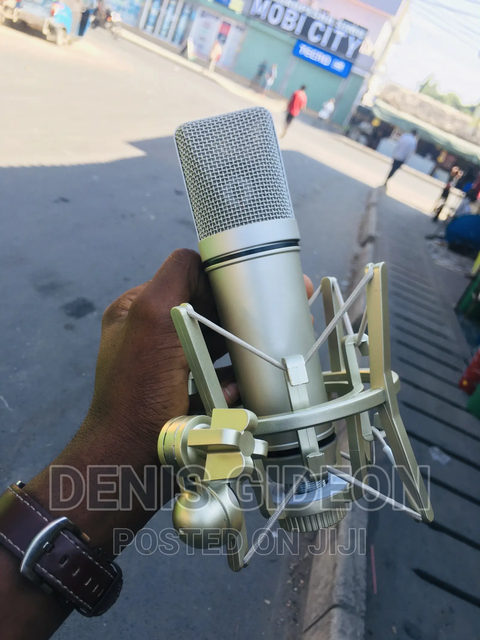 U87 Microphone Condesor